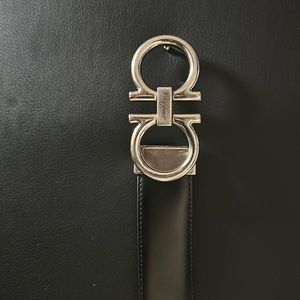 Ferragamo belt. Fits size 32-36